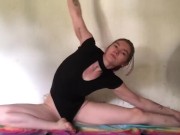 Yoga and masturbation with sexy white babe! 8/16