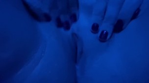 Underwater CREAM Masturbation... Watch CLOSELY 