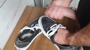 Cum on Vans