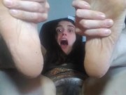 Camgirl LOVES her BIG FEET soles! She touches her sexy foot & has so much pleasure she CUMS! 9/16
