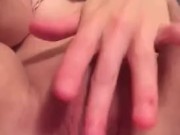 Heimlich gefingert am Mittag und mein Freund bekommt es mal wieder nicht mit 1/16