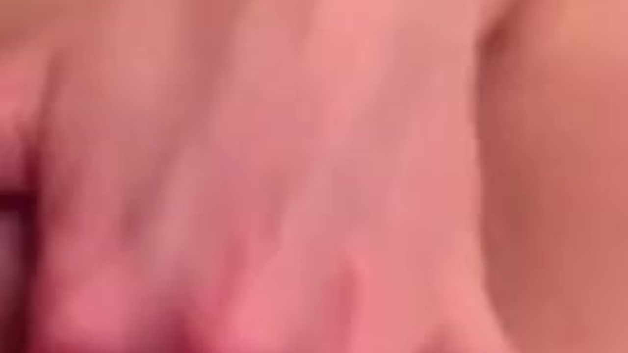 Fingered secretly on bright day and my friend doesn't notice it - RedTube