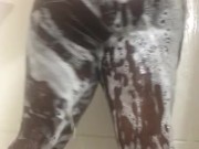 Shower Time - Screenshot 9 of 16 - Washing