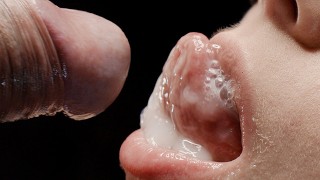 Ретро сосет член и сперма в рот (63 фото)