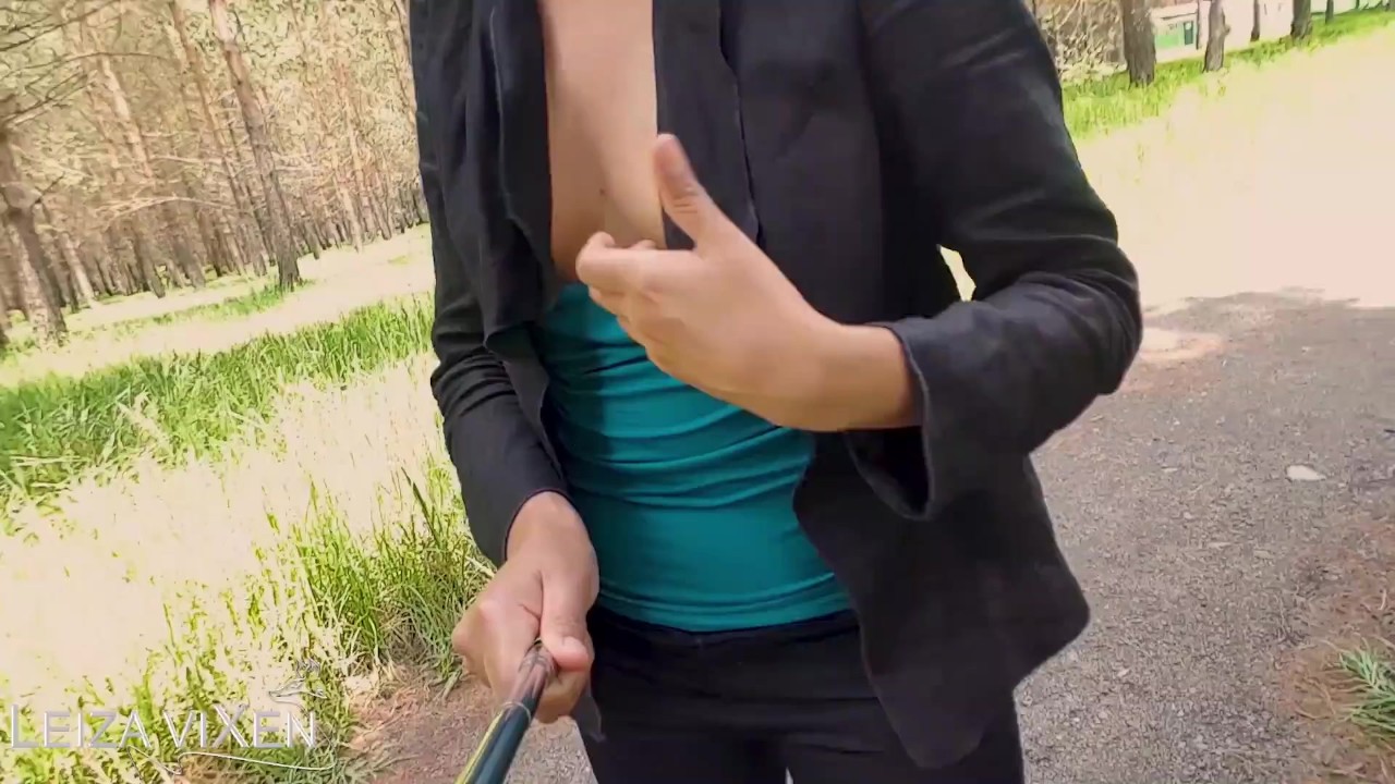 公共のParkで自慰行為とNaked - RedTube