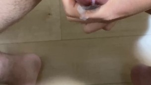 日本人男性の朝のオナニー 
