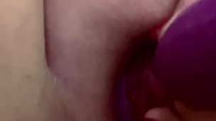 Fat pussy squirts