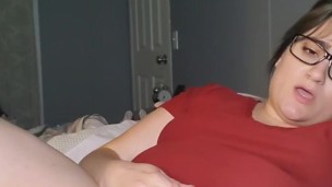 Sex machine fucks my fat pussy