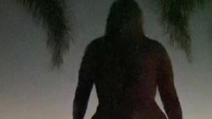 Midnight outdoor ass fucking 