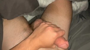 POV - INTENSE AND HARD MORNING JERK OFF IN BED ALONE! (MUSCLE STUD MASTURBATION) 8 INCH BIG COCK
