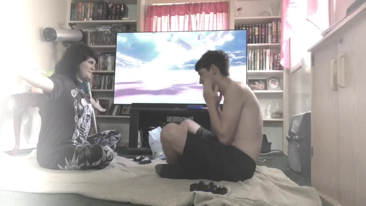 Strip Gaming (Seven Deadly Sins) Loser Takes It ALL Off!! - Darmowe seks wideo - RedTube