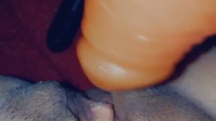 Wet pusyy cumming 