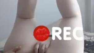 Pale Curvy Goddess has Shaking Legs Moaning Orgasm
