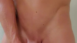Just a tease, cum play with me
