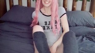 Nerdy Gwen Interactive Masturbation Short