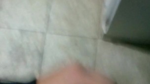 Encontre este video mio en una memoria vieja y decidi compartirlo (eyaculando) 