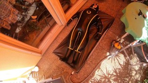 Cyborg get in Vacbed - with inflatable heavy rubber suit in Vacbed
