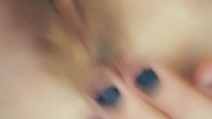 Pussy shower play 