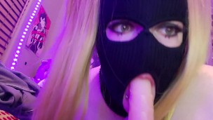 Masked Thick girl / / blowjob