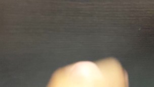 オナニーからの壁にどろどろ射精 masturbation and cum shot