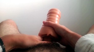 долблю резиновую пизду 2