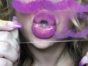 Glass Kissing