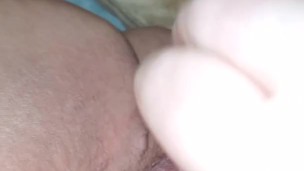Fat hairy pussy gets soaked from private chat! 