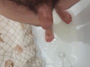 Peeing in a shower on my feet