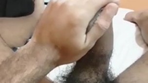 Pau pentelhudo babão