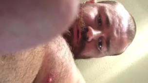 Sexy Dominant Musclebear Flexing and Showing Huge Dick. Hot Alpha Muscleworship OnlyfansBeefBeast 
