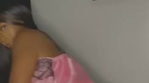 Twerking Ebony phat ass 