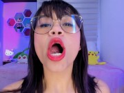 Lila Jordan drools in a glass 5/16