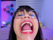 Lila Jordan drools in a glass 6/16