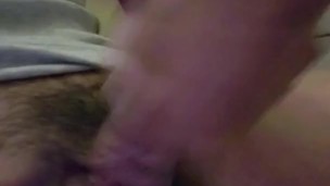 Flacodevergagrande jugando con su verga grande para mujeres bellas.