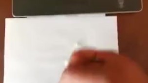 Junge kommt zweimal wichsen