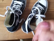 Cumming on her small sexy Converse