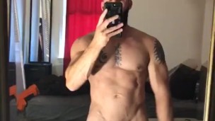Muscle stud jerk-off teaser