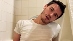 Eddie De Luca Piss and Cum