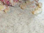 Cake crushing  - Screenshot 11 of 16 - HD