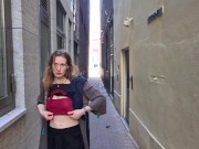 First-time voyeur fingers herself in the centre of Amsterdam in broad daylight