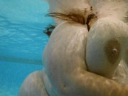 Mrs underwater 005 4k handjob 11/16