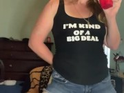 Red RED HOT SEXY MILF LIVING THE SINGLE AMATEUR PORN STAR LIFE DANCING FOR YOU! Want more?? HMU!! I