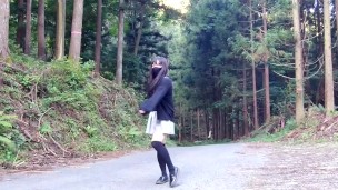 Honoka wanted to be seen by a pervert, so she lewdly herself to the outdoors.