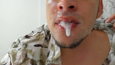 MASIVE CUM IN FACE AND MOUTH He Drink All