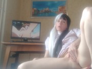 Похотливая школьница любит удовлетворять себя и смотреть аниме. 7/16