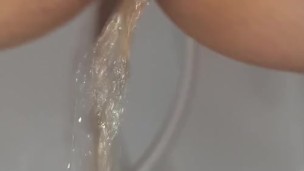  pee close up