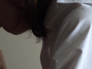 Молодую красотку трахнули в анал в примерочной 3/16