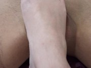 Mi novia me Masturba con sus (pies) 