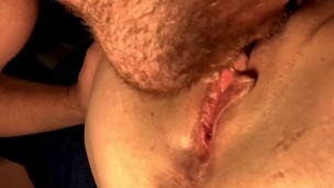 He Knows how to Eat My Pussy!! -Amateur pussy eating-