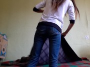 Меня соблазнила девушка моей сестры и выебала раком. 1/16